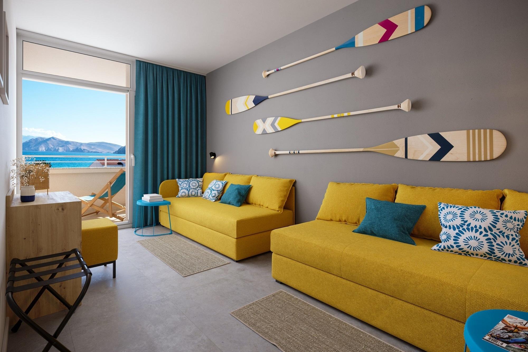 Sunny Baska Hotel Esterno foto