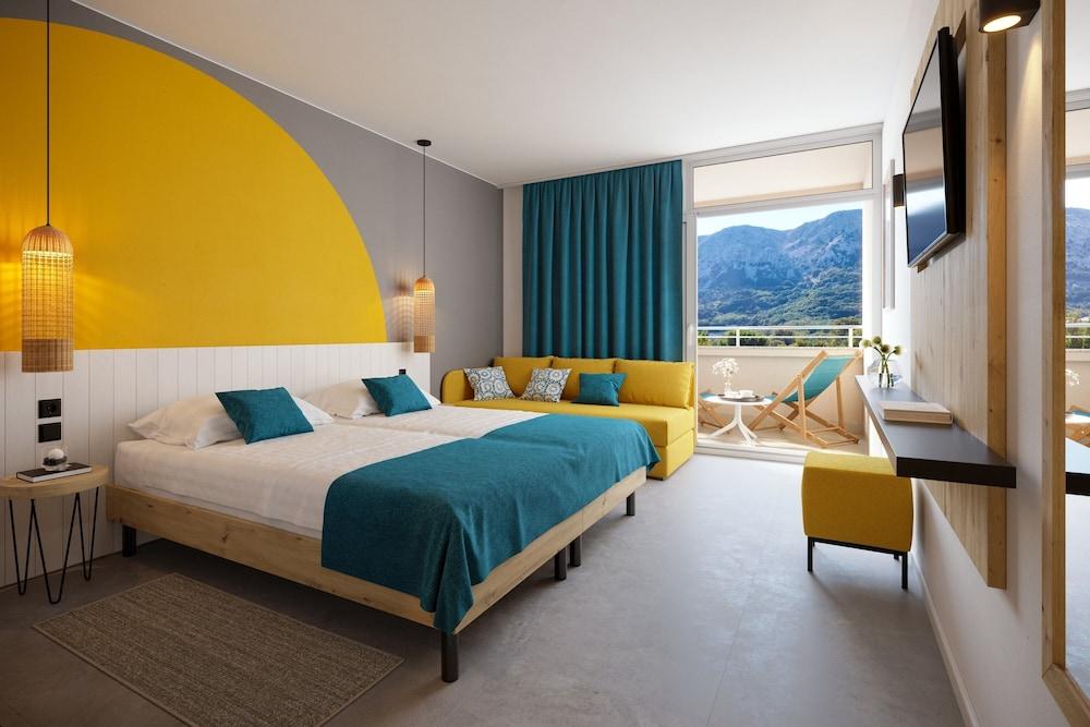 Sunny Baska Hotel Esterno foto