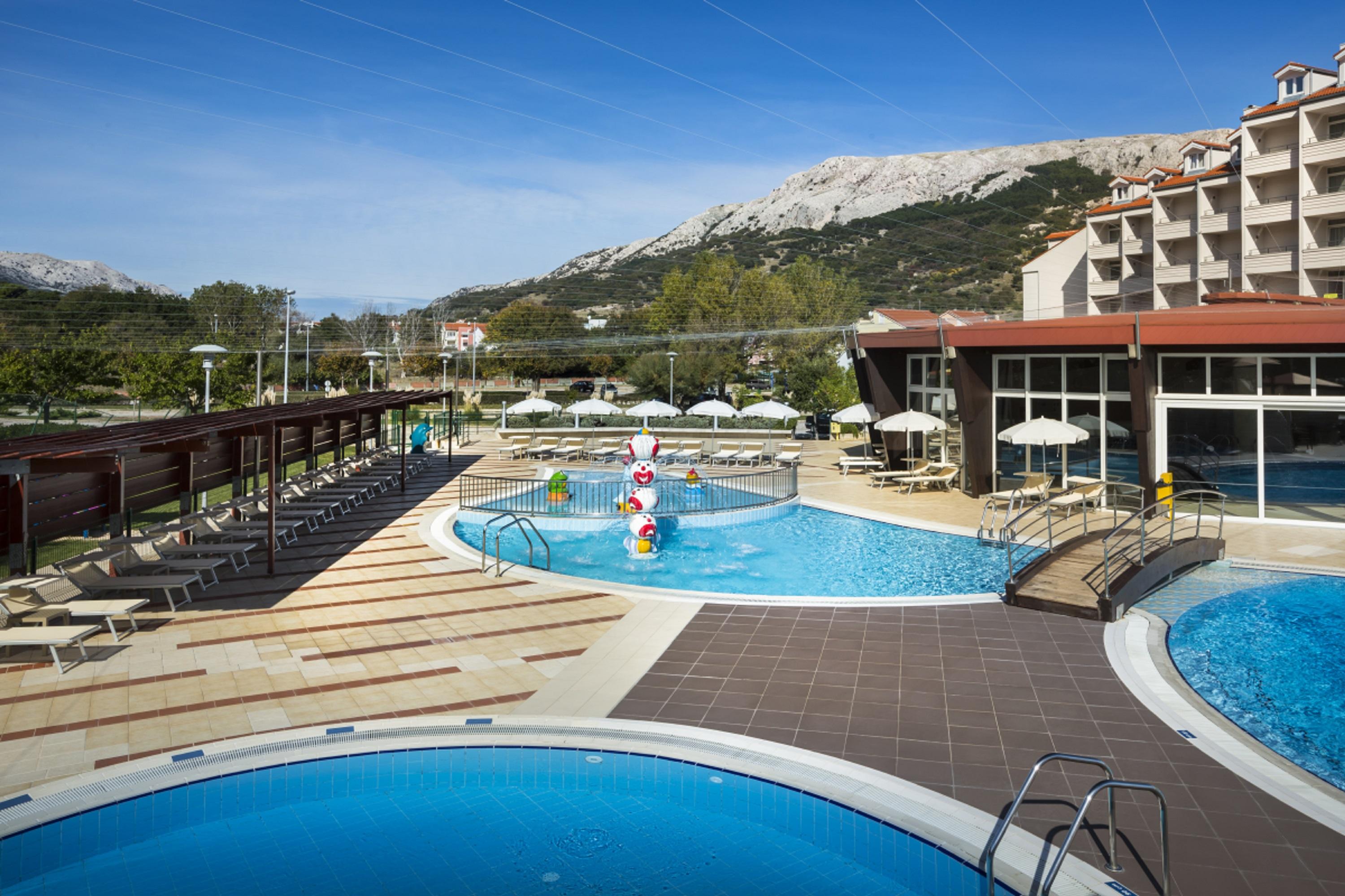 Sunny Baska Hotel Esterno foto